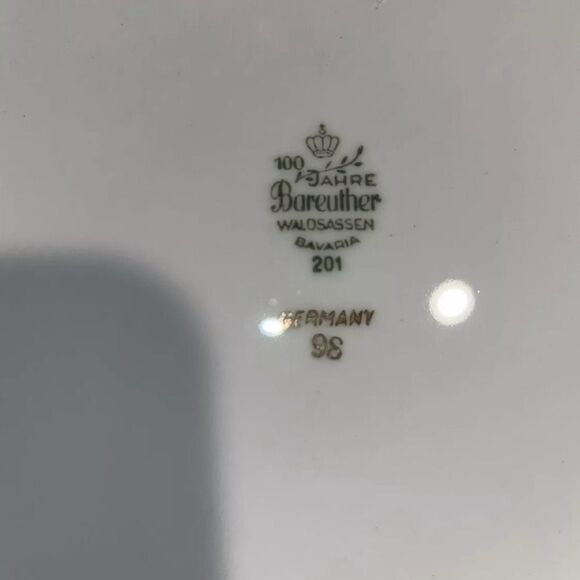 Jahre BAREUTHER Waldsassen dinner plate- Rare 3 Ring GOLD TRIM -98 Germany EACH - Picture 2 of 3